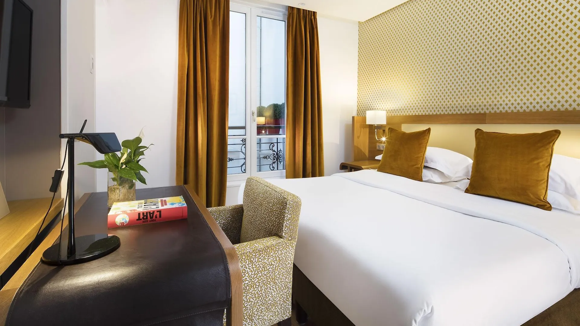Hotel Le Six Paris