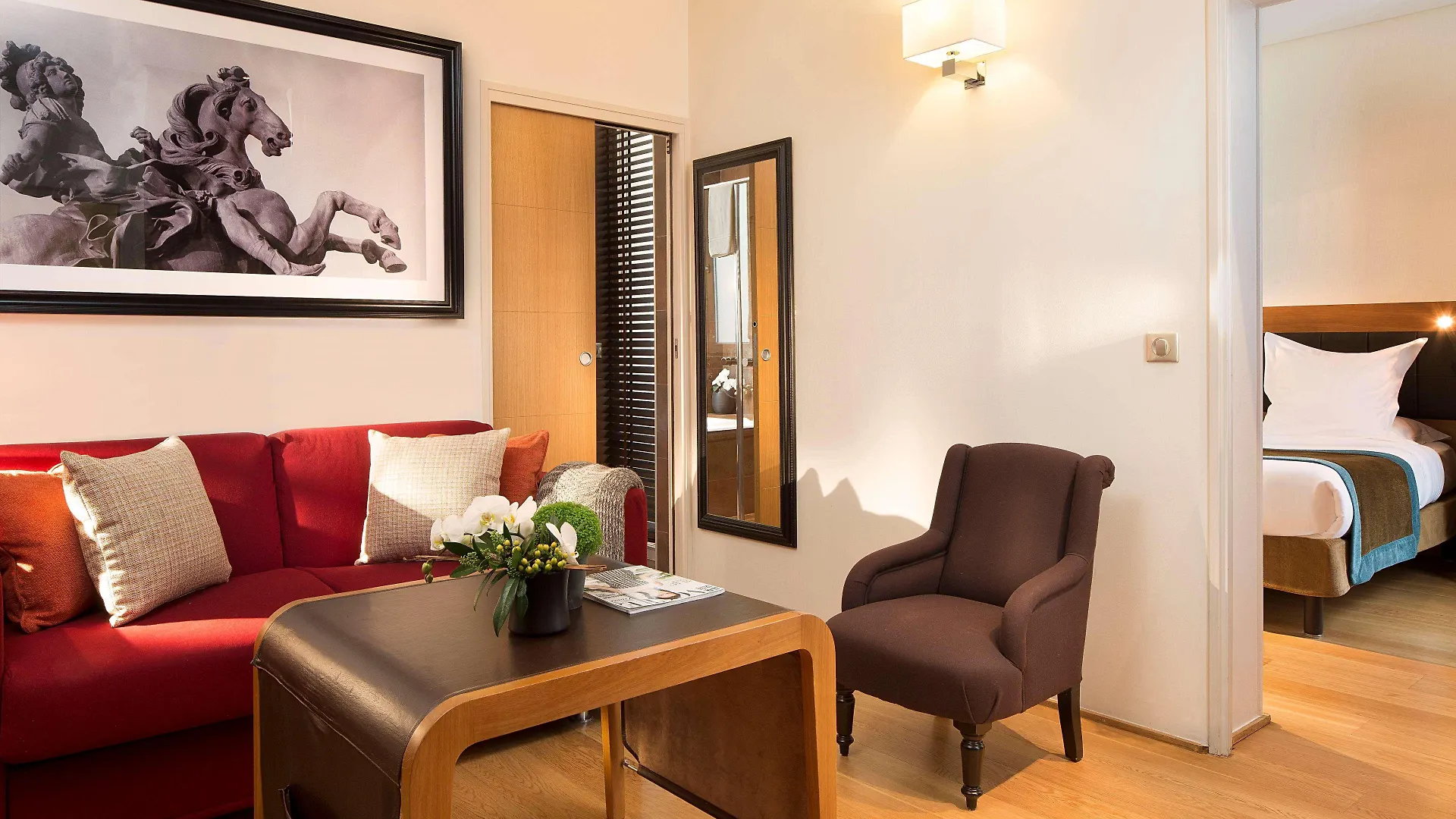Hotel Le Six Paris