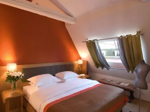 Hotel Le Six Paris