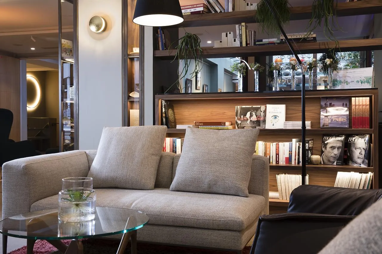 Hotel Le Six Paris
