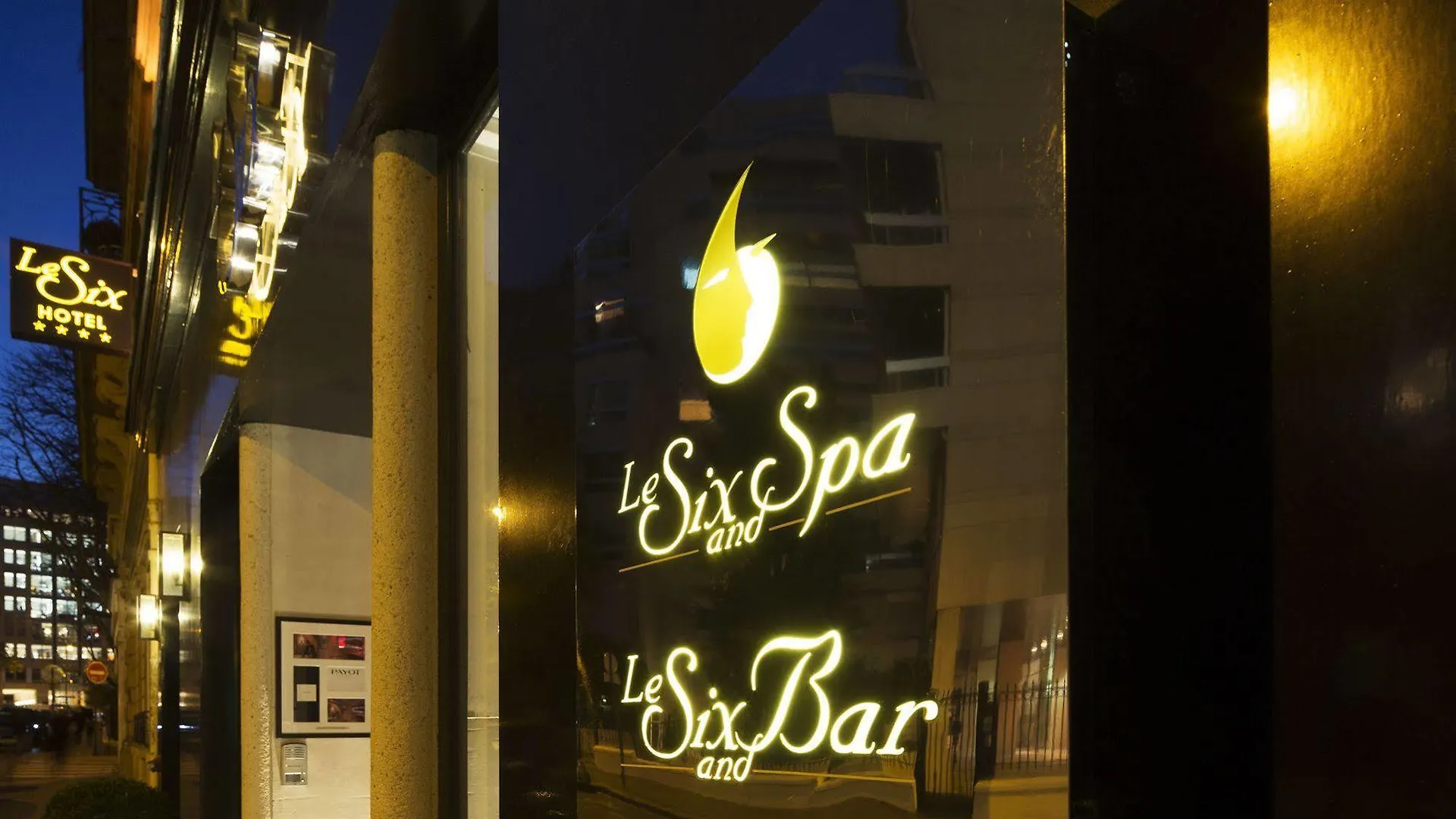 פריז Hotel Le Six 4*,  צרפת